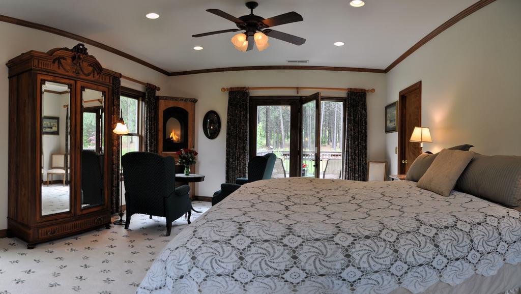 Idahome Bed And Breakfast Пост-Фолс Экстерьер фото