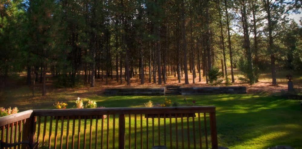 Idahome Bed And Breakfast Пост-Фолс Экстерьер фото